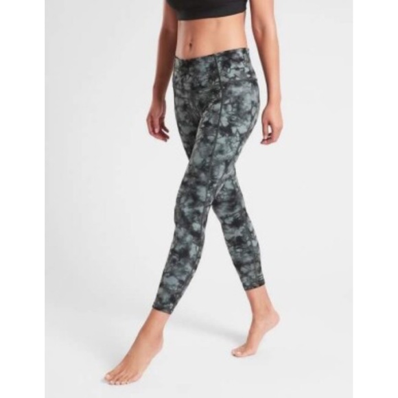 Athleta Black and Gray Tie-Dye Leggings - Picture 1 of 10